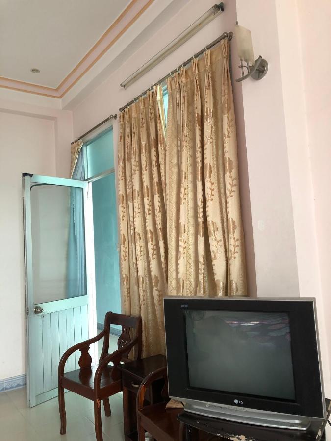 芽庄 Khach San Phu Phuong酒店 外观 照片